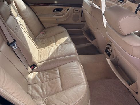 Used 2001 BMW 740iL image 10