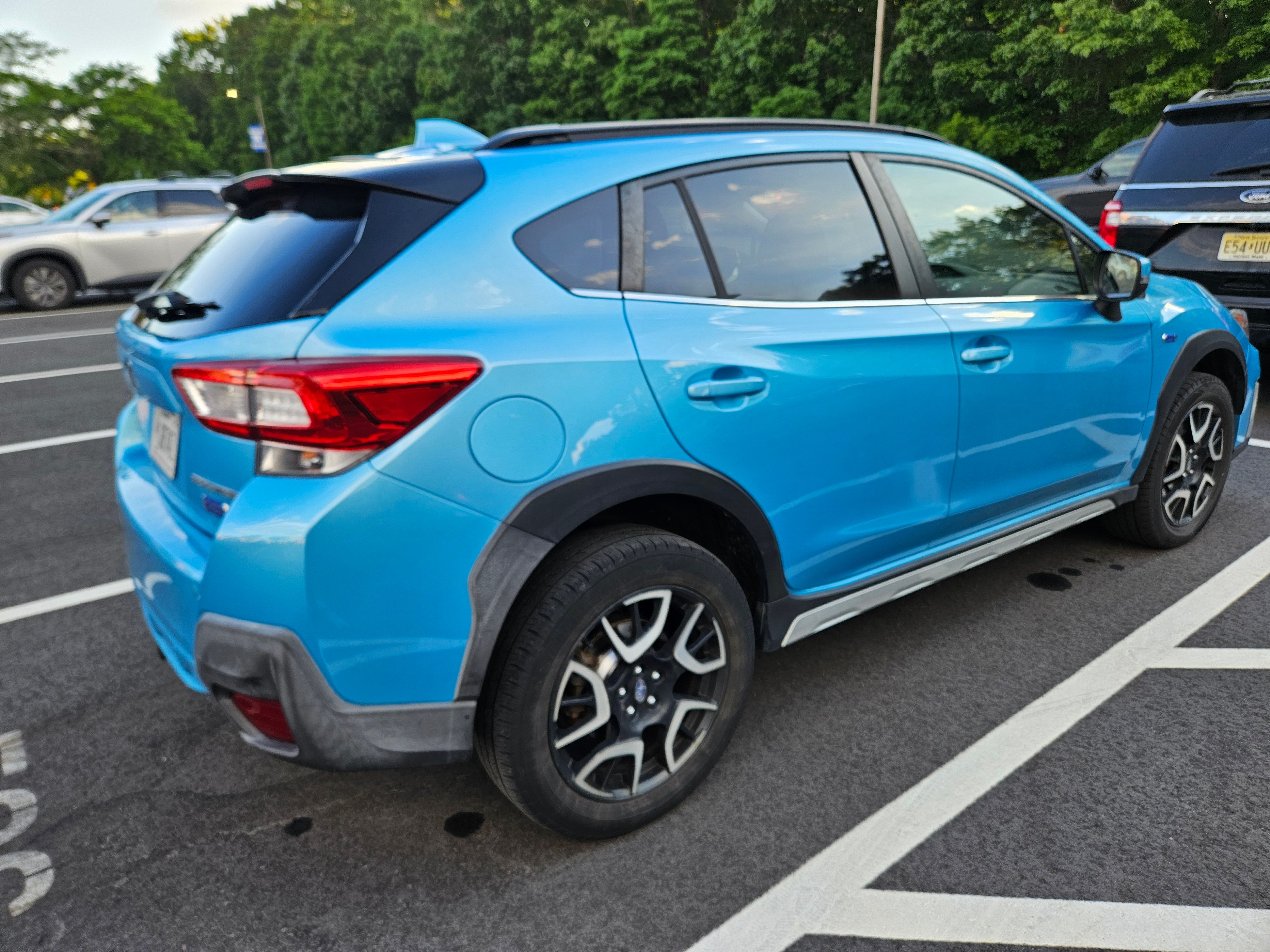 Used 2019 Subaru Crosstrek Hybrid AWD/4WD image 6