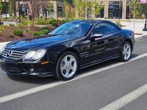 Used 2005 Mercedes-Benz SL 500 image 2