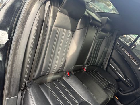 Used 2017 Chrysler 300 S image 10