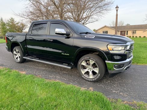 Used 2021 RAM 1500 Laramie image 2