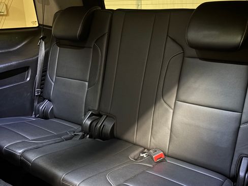 Used 2019 Chevrolet Tahoe LT image 23