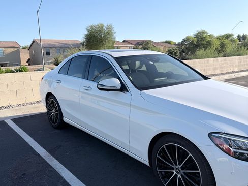 Used 2021 Mercedes-Benz C 300 Sedan image 5