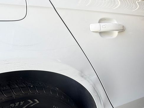 Used 2015 Audi A4 2.0T Premium FWD image 18