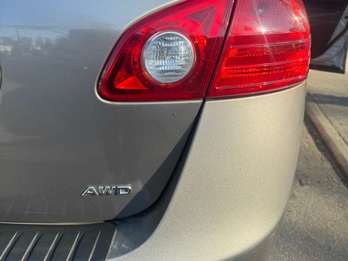 Used 2014 Nissan Rogue S w/ Convenience Package image 5