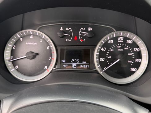 Used 2015 Nissan Sentra SV w/ Style Package image 11