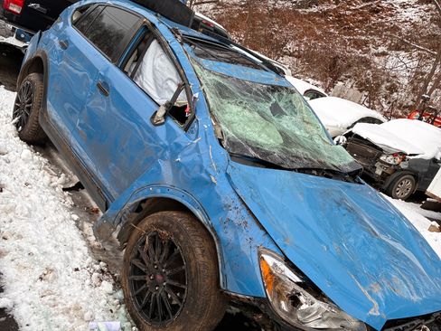 Used 2016 Subaru Crosstrek 2.0i Premium w/ Moonroof Package image 5