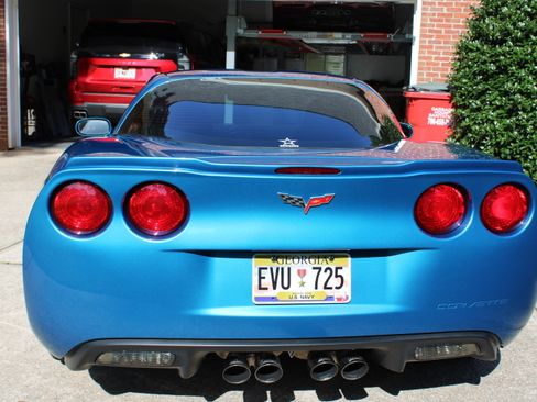 Used 2008 Chevrolet Corvette Coupe w/ Preferred Equipment Group RWD image 4