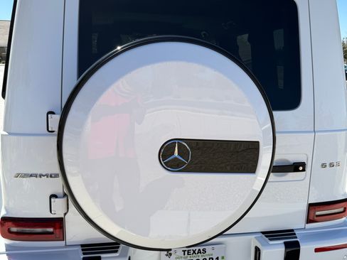 Used 2024 Mercedes-Benz G 63 AMG 4MATIC image 6