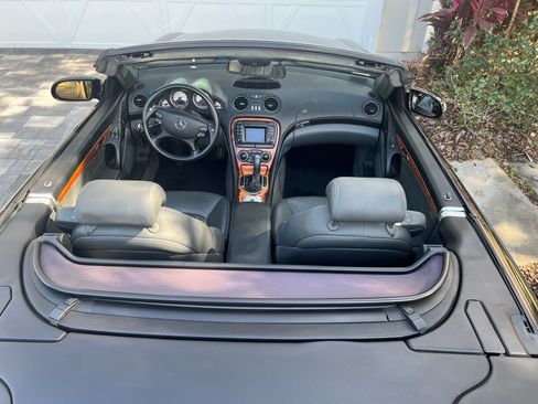 Used 2004 Mercedes-Benz SL 55 AMG image 15