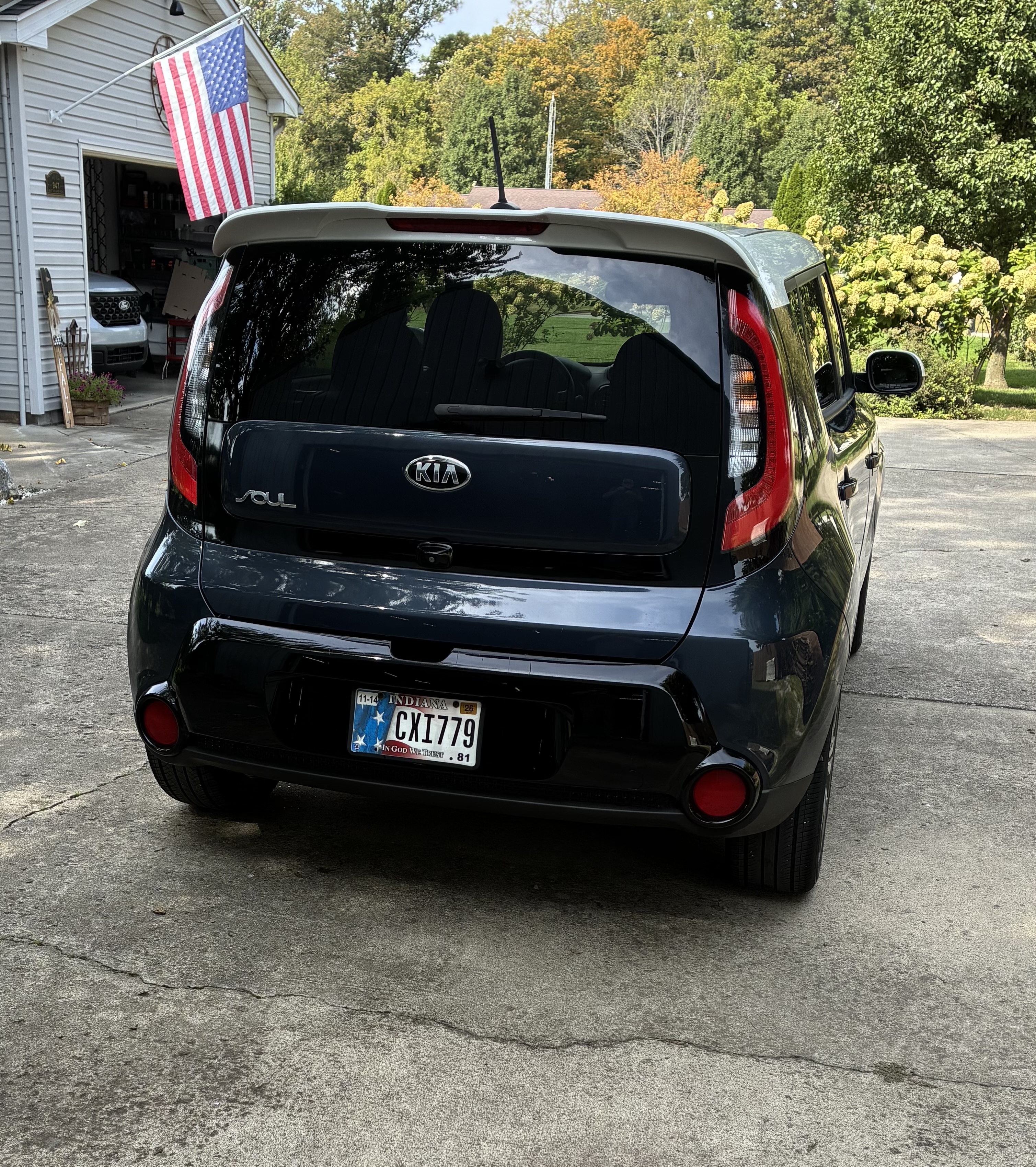 Used 2016 Kia Soul + w/ Audio Package FWD image 12