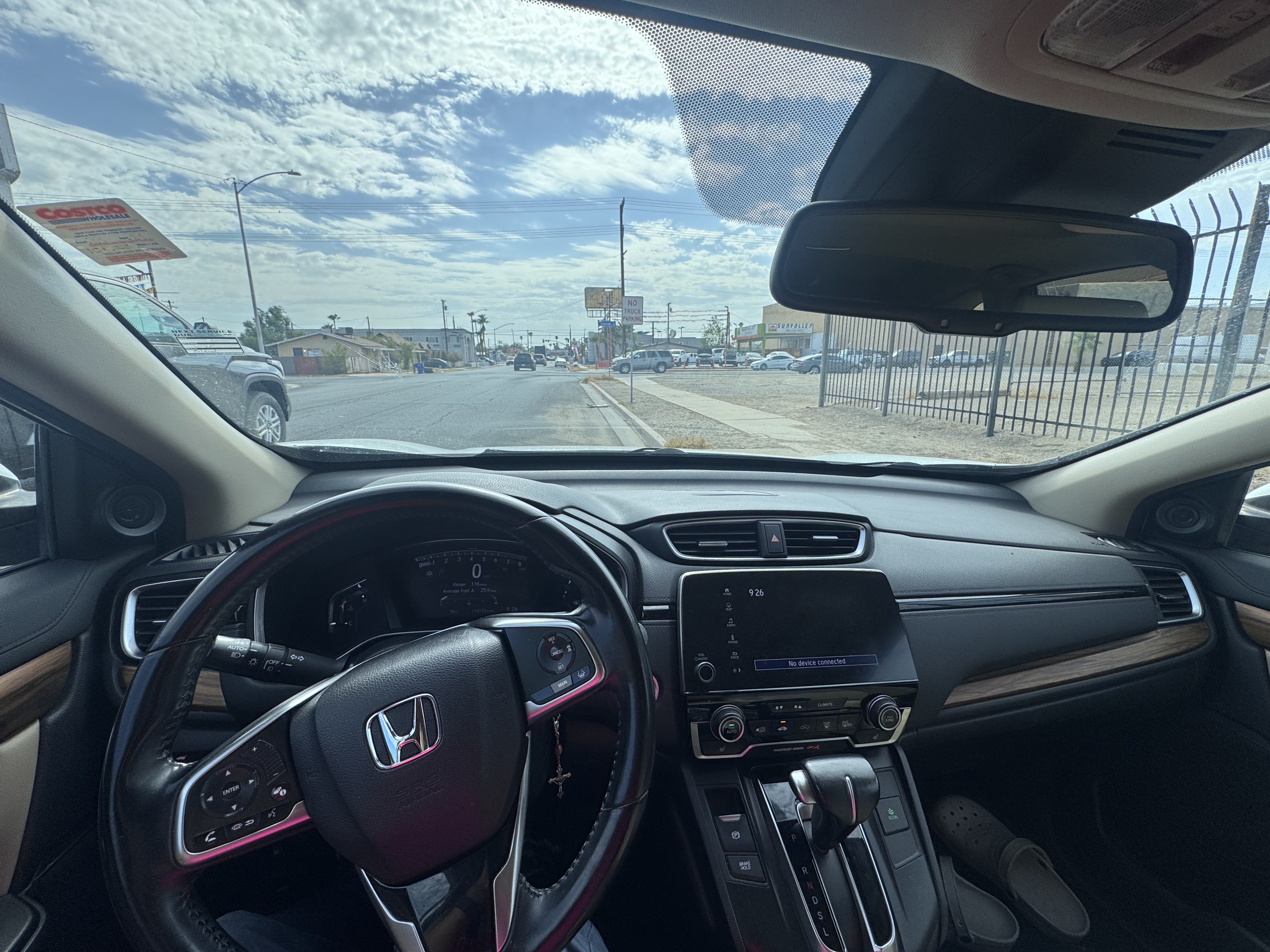 Used 2018 Honda CR-V Touring image 2
