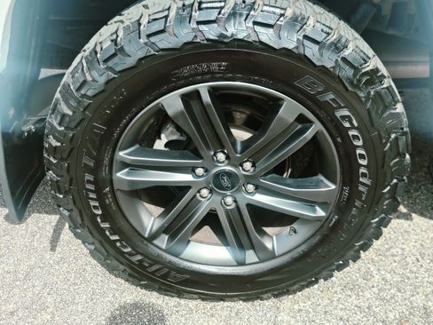 Used 2021 Ford F150 XLT w/ Equipment Group 302A High image 17