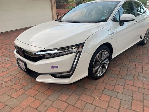 Used 2018 Honda Clarity Plug-In Hybrid image 21