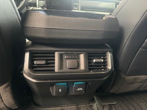 Used 2023 Ford F150 Lariat w/ Equipment Group 502A High image 11