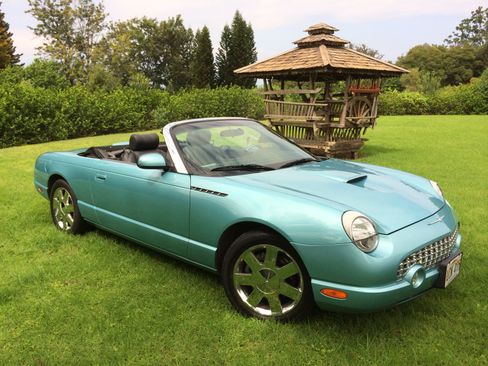 Used 2002 Ford Thunderbird RWD image 11