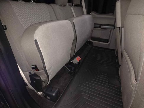 Used 2019 Ford F150 XLT image 12