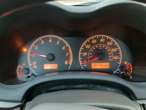 Used 2010 Toyota Corolla LE FWD image 20