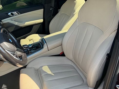 Used 2021 BMW X5 M50i w/ Executive Package AWD/4WD image 9