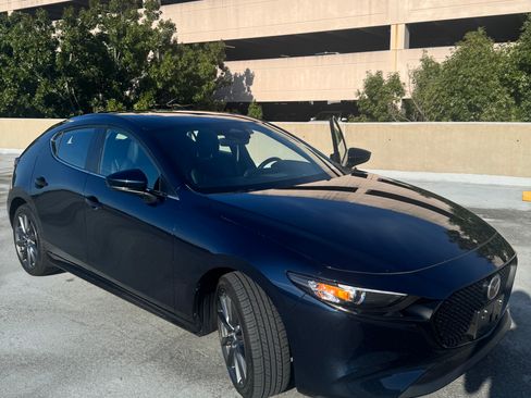Used 2024 MAZDA MAZDA3 s FWD image 25