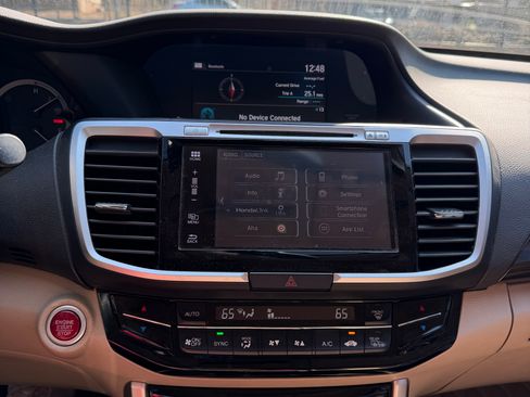 Used 2017 Honda Accord EX-L image 18