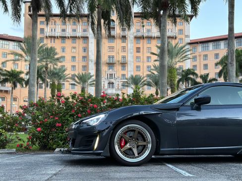 Used 2018 Subaru BRZ Limited w/ Performance Package image 5