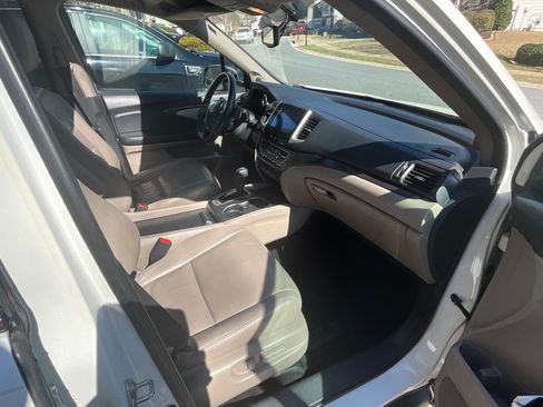 Used 2016 Honda Pilot EX-L image 12