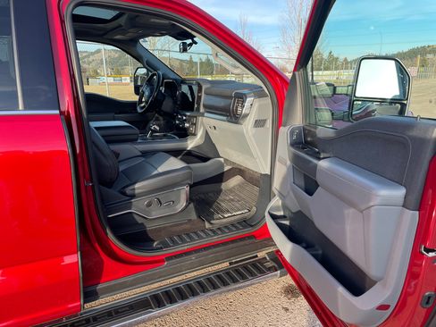 Used 2021 Ford F150 Lariat w/ Equipment Group 502A High image 12