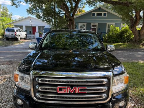 Used 2015 GMC Canyon SLT image 5