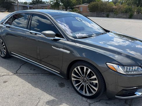 Used 2020 Lincoln Continental Reserve w/ Luxury Package AWD/4WD image 4