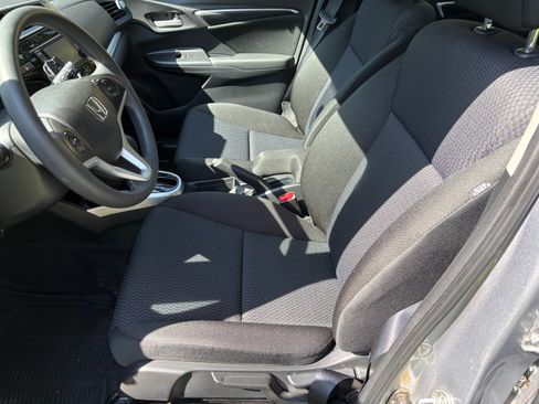 Used 2019 Honda Fit LX image 10