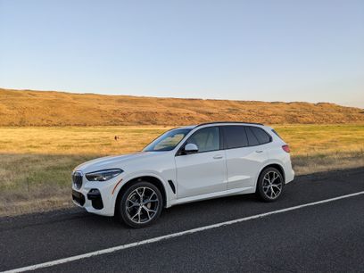 Used 2019 BMW X5 xDrive40i w/ M Sport Package