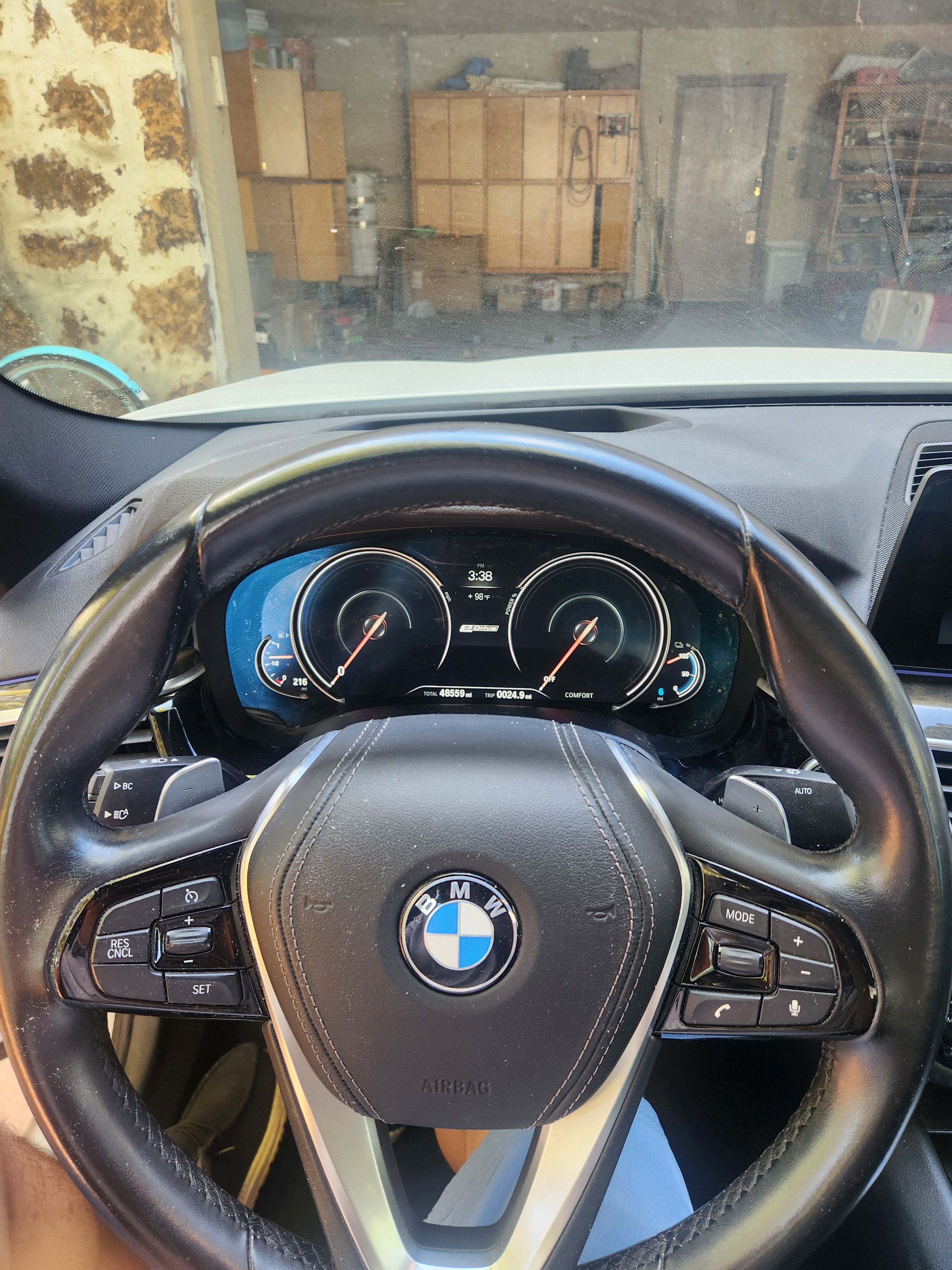 Used 2018 BMW 530e RWD image 9