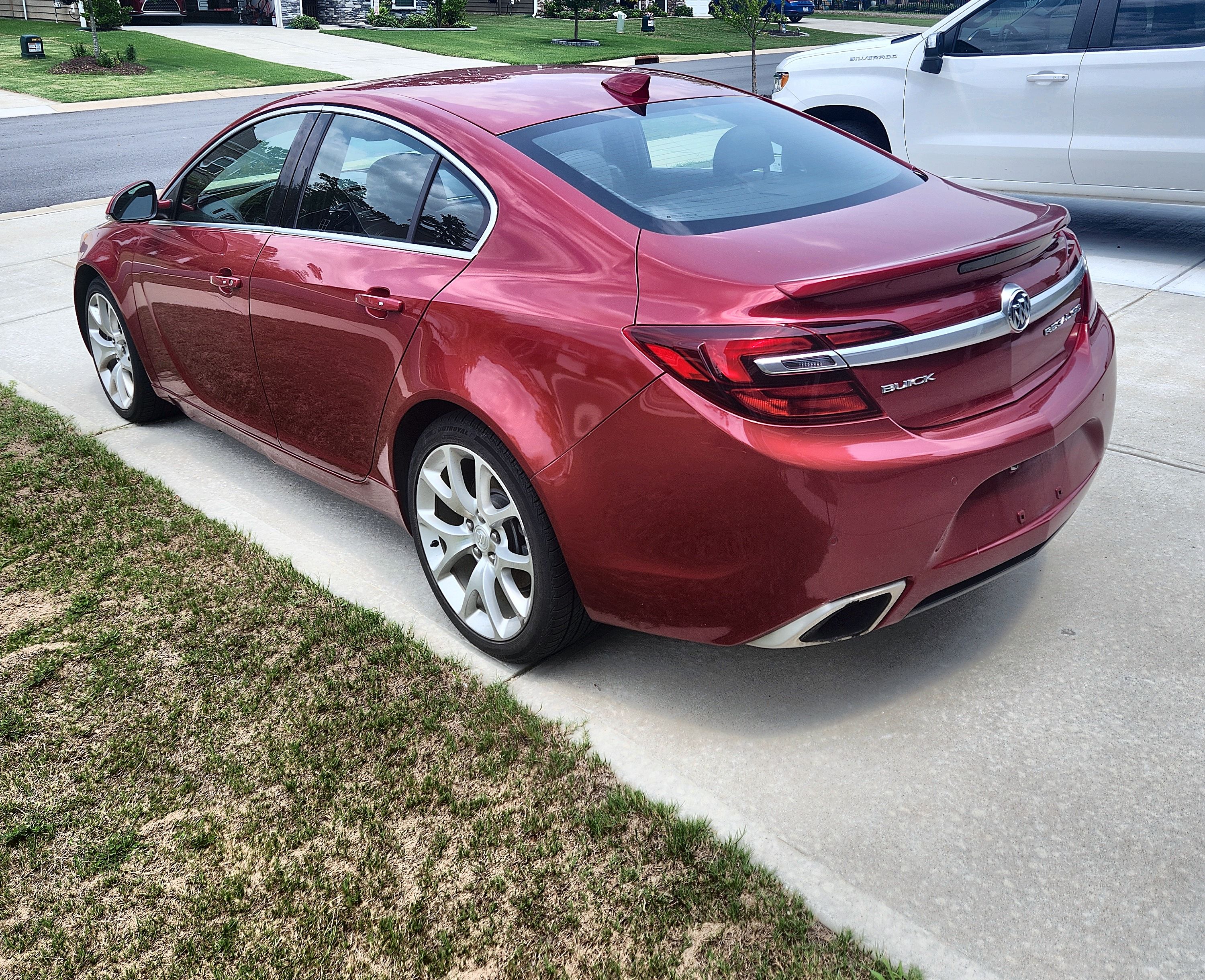 Used 2015 Buick Regal GS w/ Driver Confidence Package #1 FWD image 2