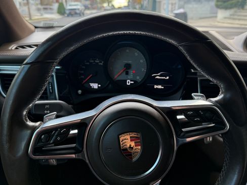 Used 2016 Porsche Macan S image 10