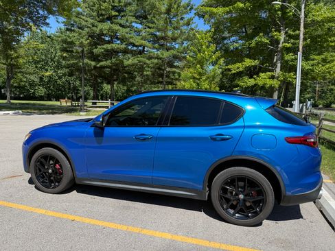 Used 2018 Alfa Romeo Stelvio Ti Sport AWD/4WD image 10