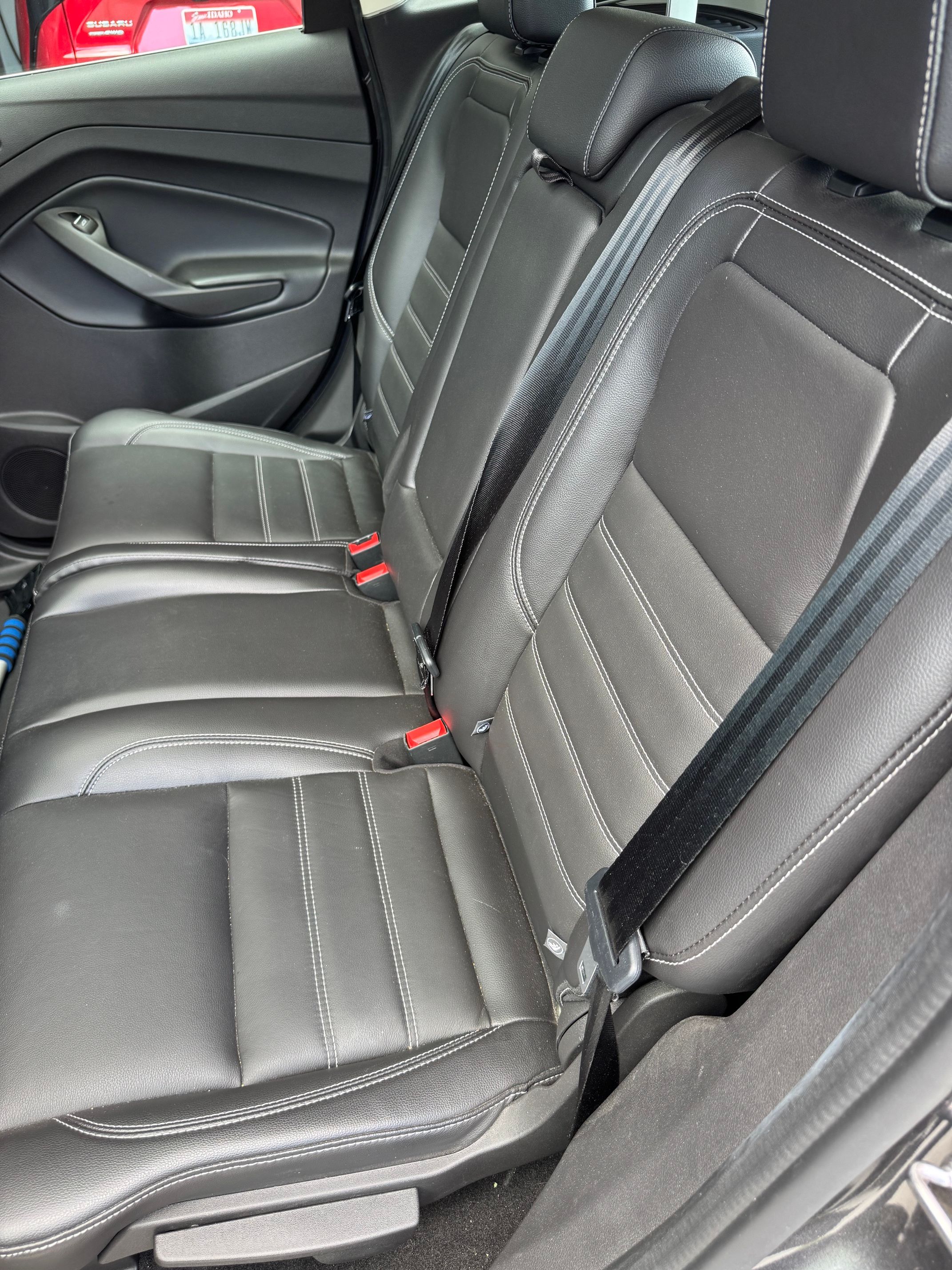 Used 2017 Ford C-MAX Energi Titanium w/ Equipment Group 501A FWD image 4