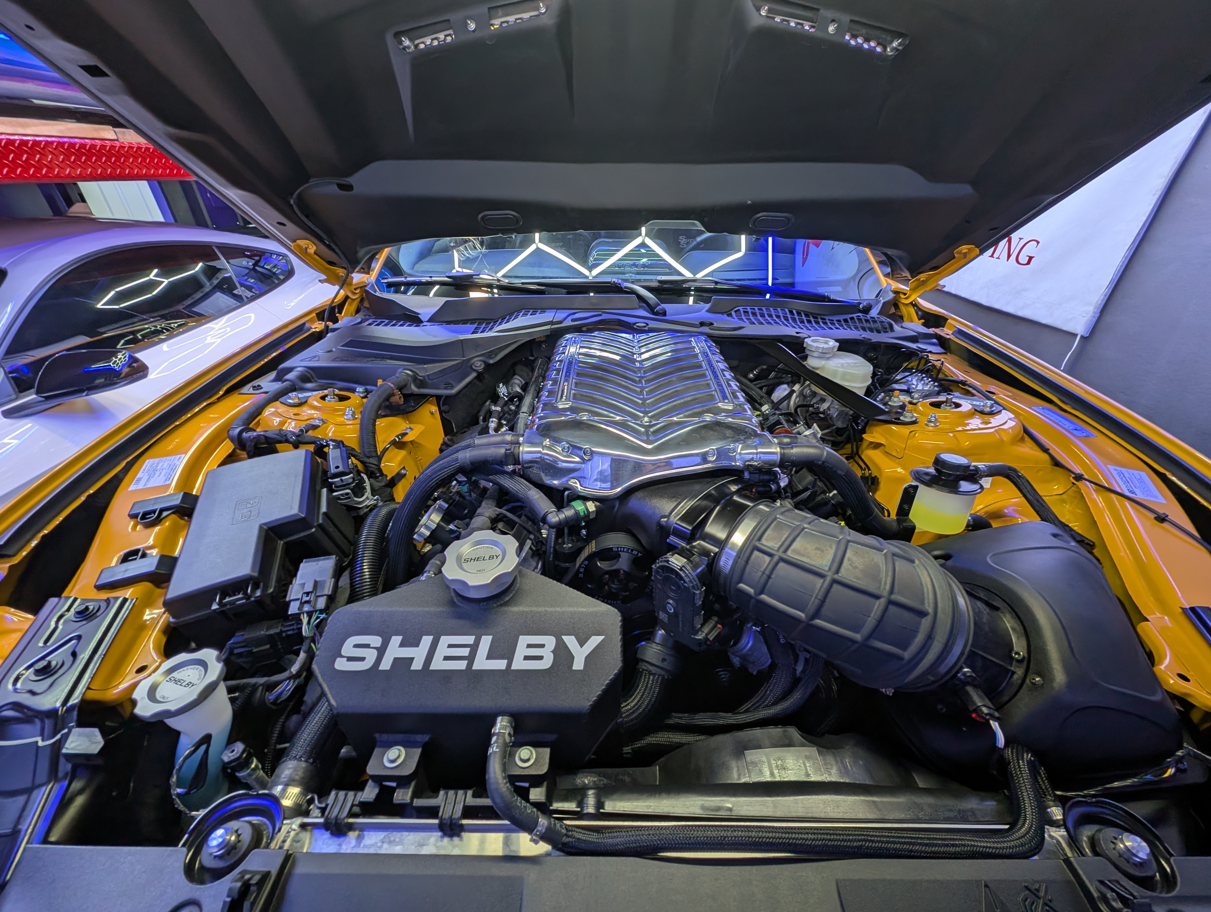 Used 2022 Ford Mustang GT Premium w/ GT Performance Package RWD image 5
