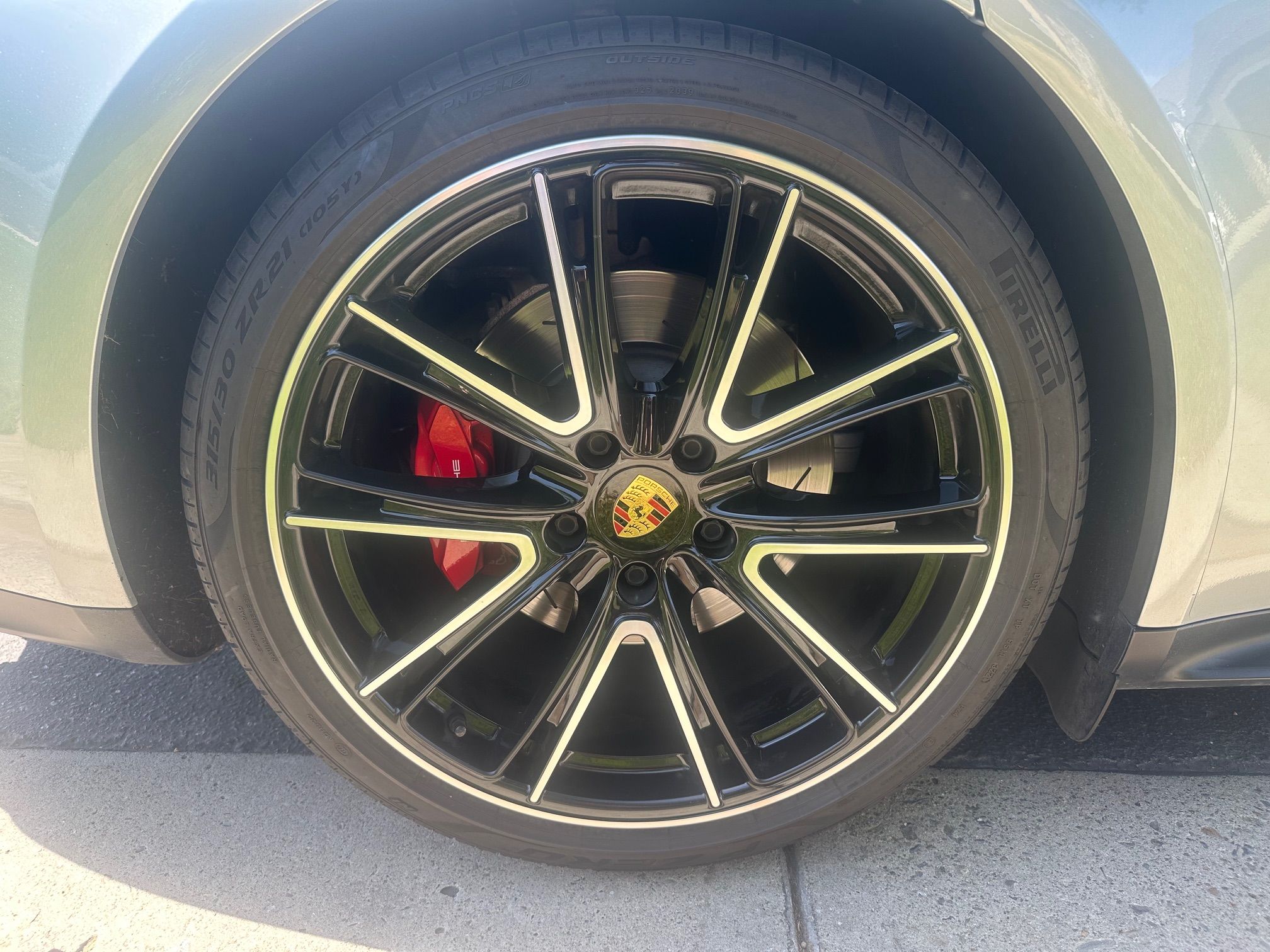 Used 2019 Porsche Panamera GTS AWD/4WD image 13