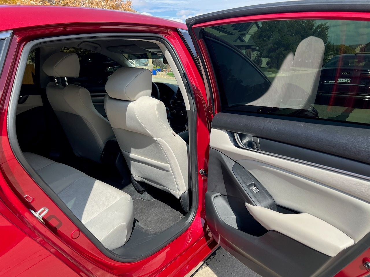 Used 2018 Honda Accord LX image 12