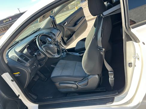 Used 2015 Kia Forte Koup EX image 8