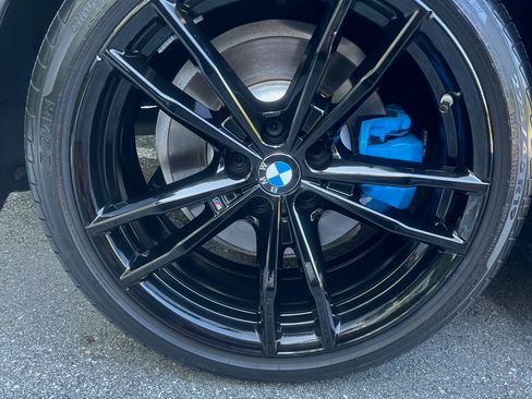 Used 2021 BMW 330i xDrive Sedan w/ M Sport Package image 24