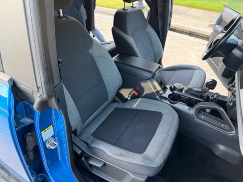 Used 2021 Ford Bronco Big Bend image 17