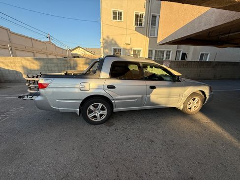 Used 2006 Subaru Baja Sport w/ Bed Cargo Group image 6