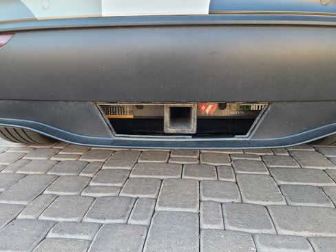 Used 2020 Tesla Model Y Long Range image 14