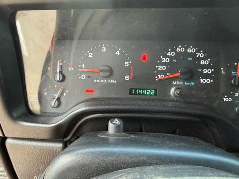 Used 2005 Jeep Wrangler Unlimited Rubicon w/ Security Group AWD/4WD image 17