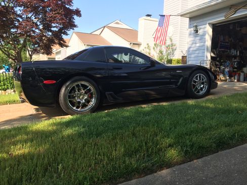 Used 2003 Chevrolet Corvette Z06 w/ Memory Package, 3 Drivers image 11