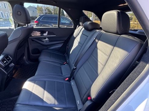 Used 2023 Mercedes-Benz GLE 450 450 4MATIC Sport Utility 4D image 11