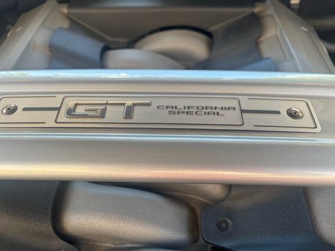 Used 2017 Ford Mustang GT Premium RWD image 10