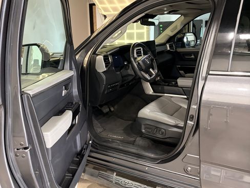 Used 2022 Toyota Tundra Limited image 14